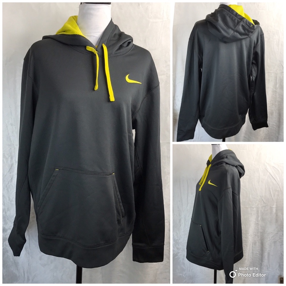 Nike Therma Fit Hoodie with Kangaroo Pocket
